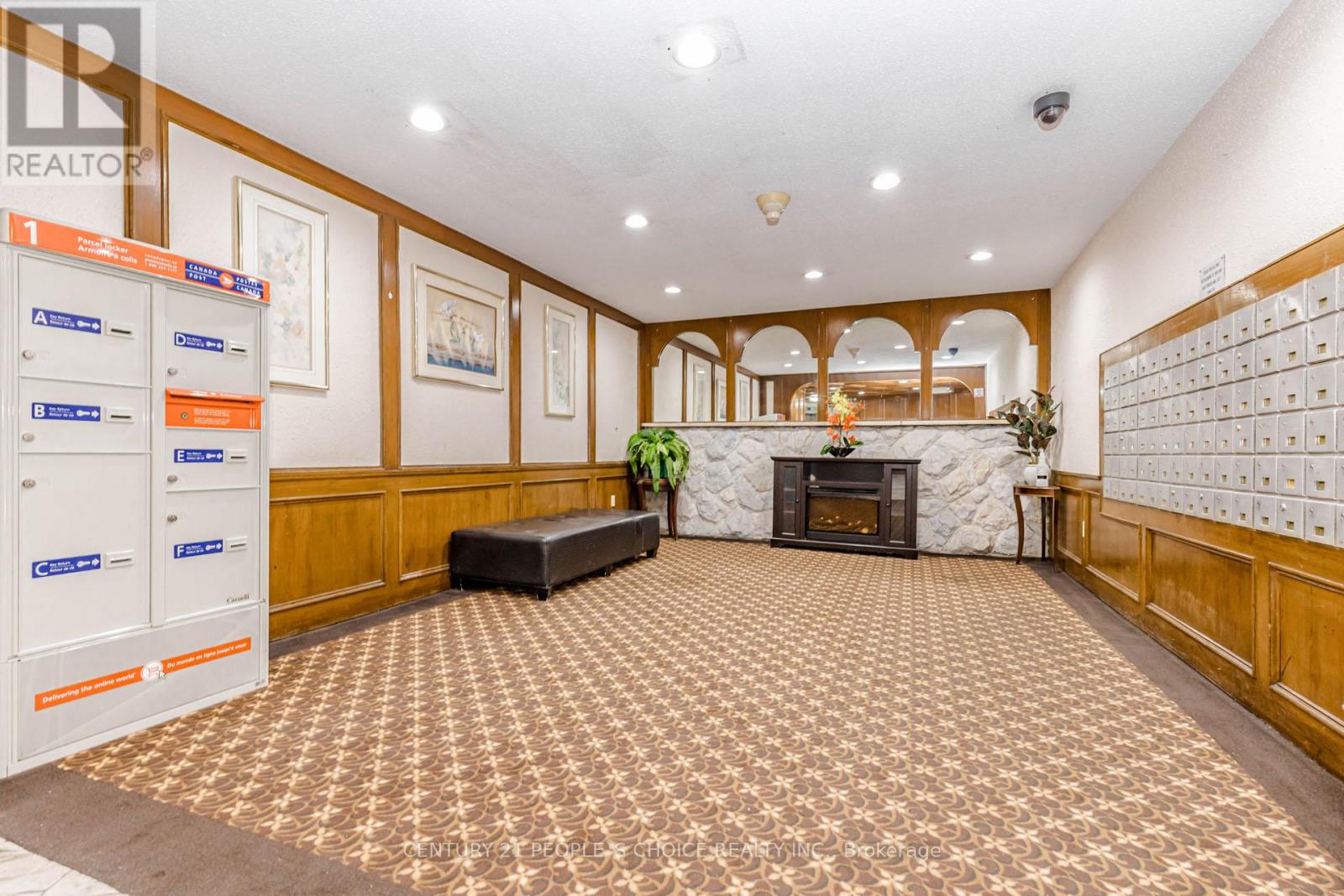 #906 3577 DERRY ROAD E - 5