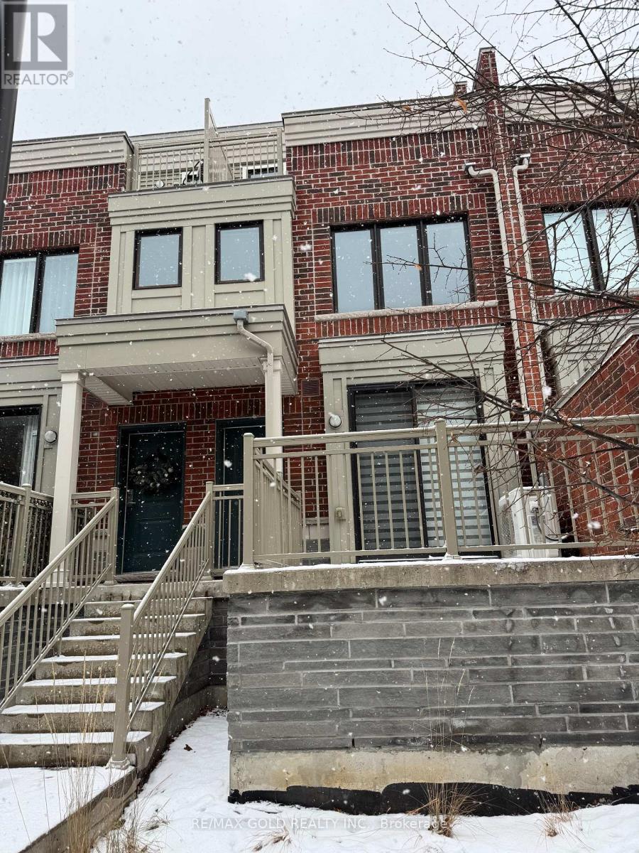 Listing photo of 3 - 80 EASTWOOD PARK GARDENS