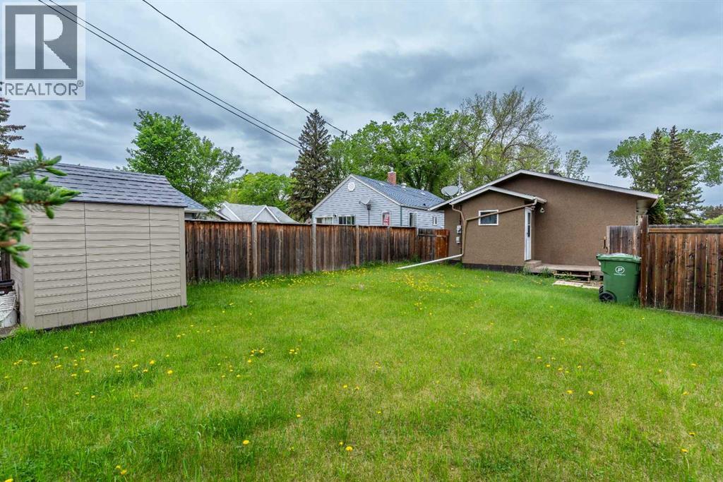 4801 42 Street - 28