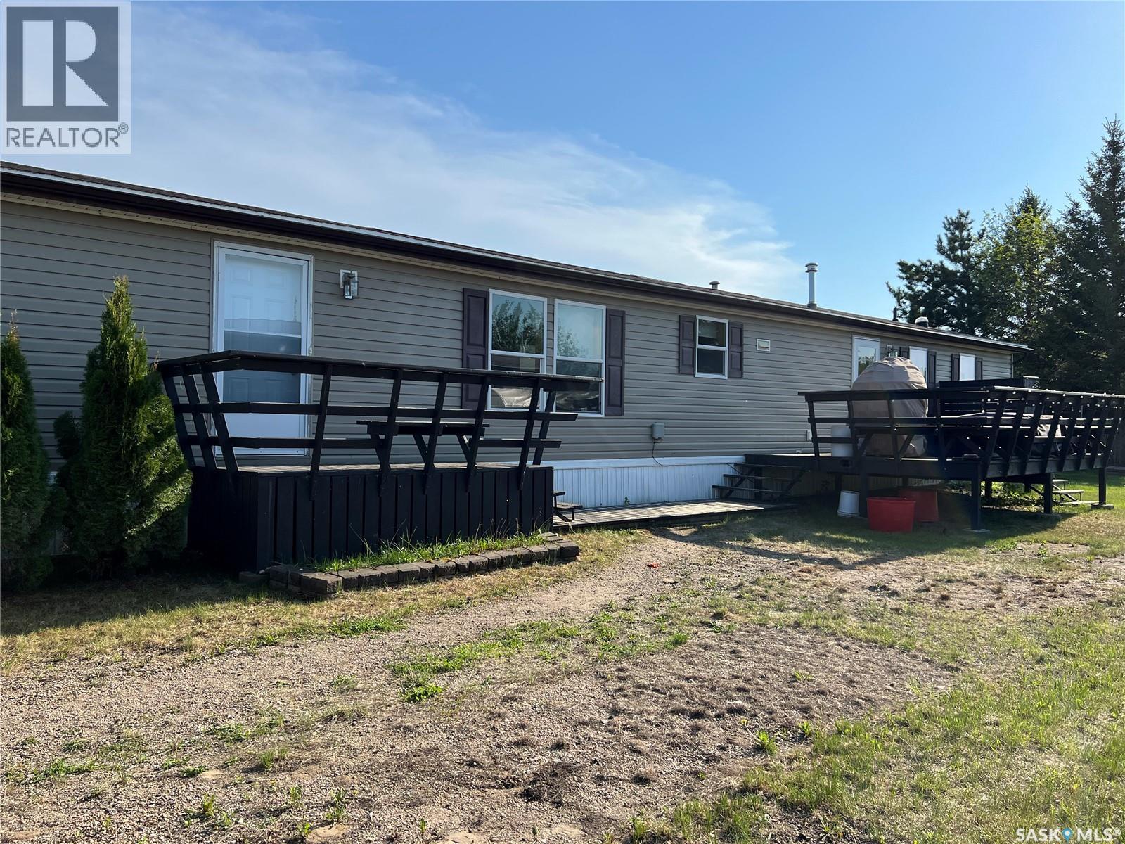 609 6th STREET E - 17