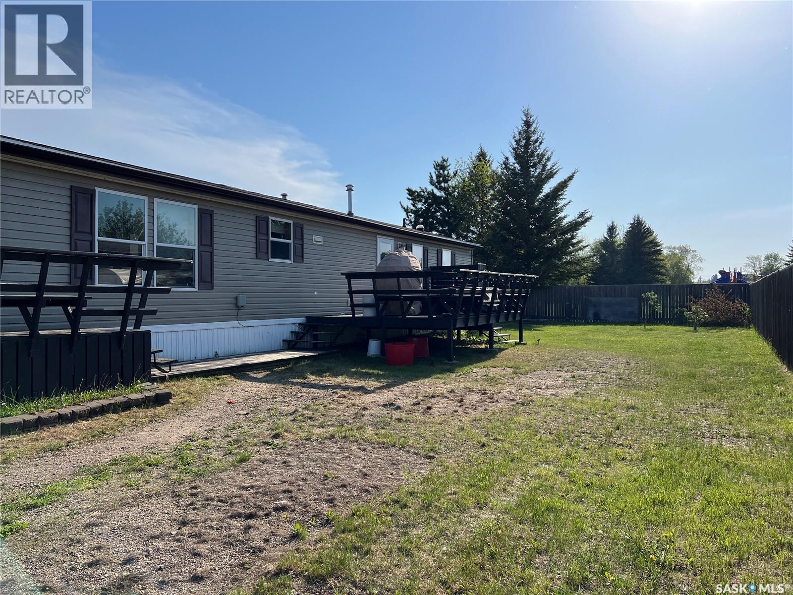 609 6th STREET E - 18