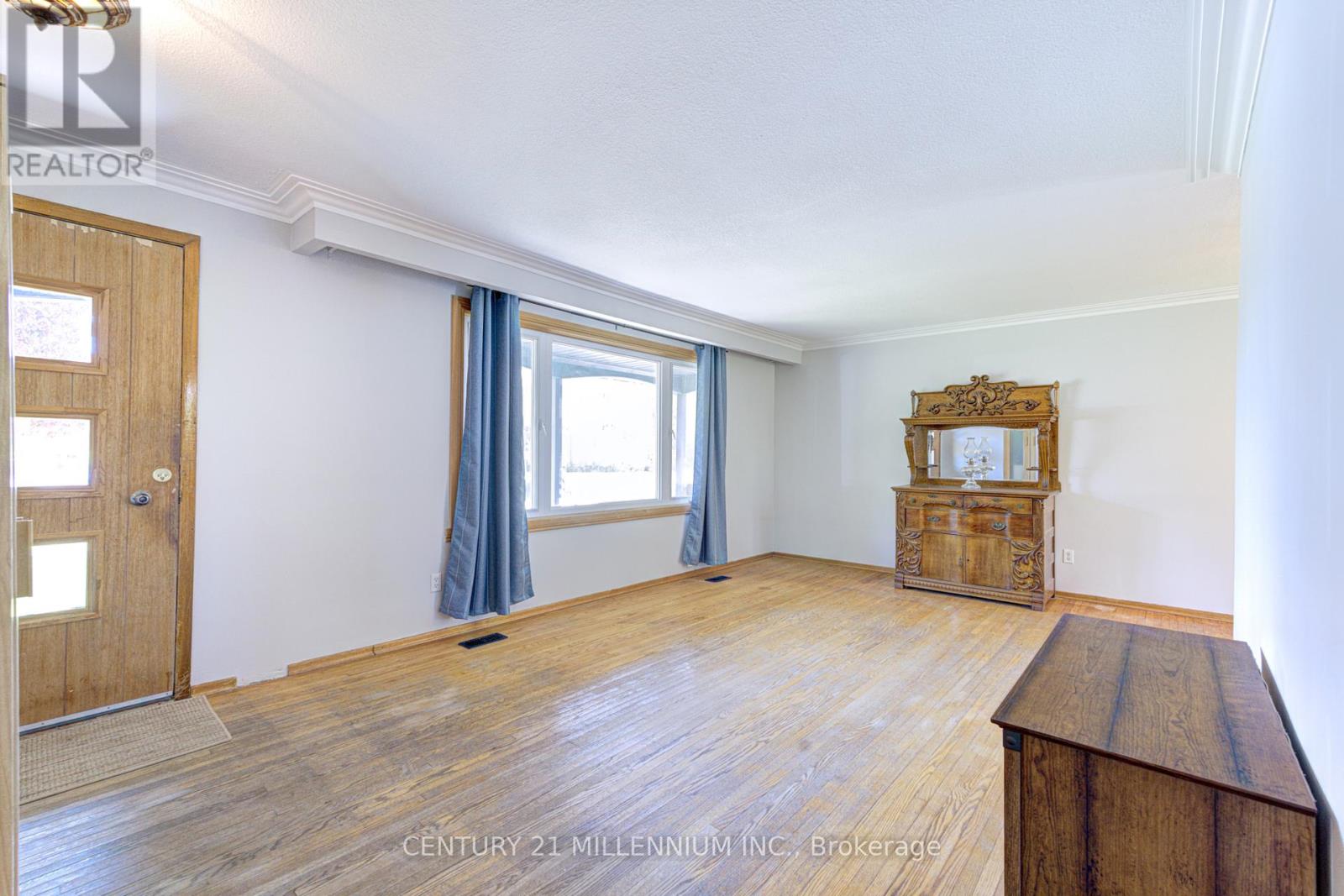 210 CENTRE STREET - 6