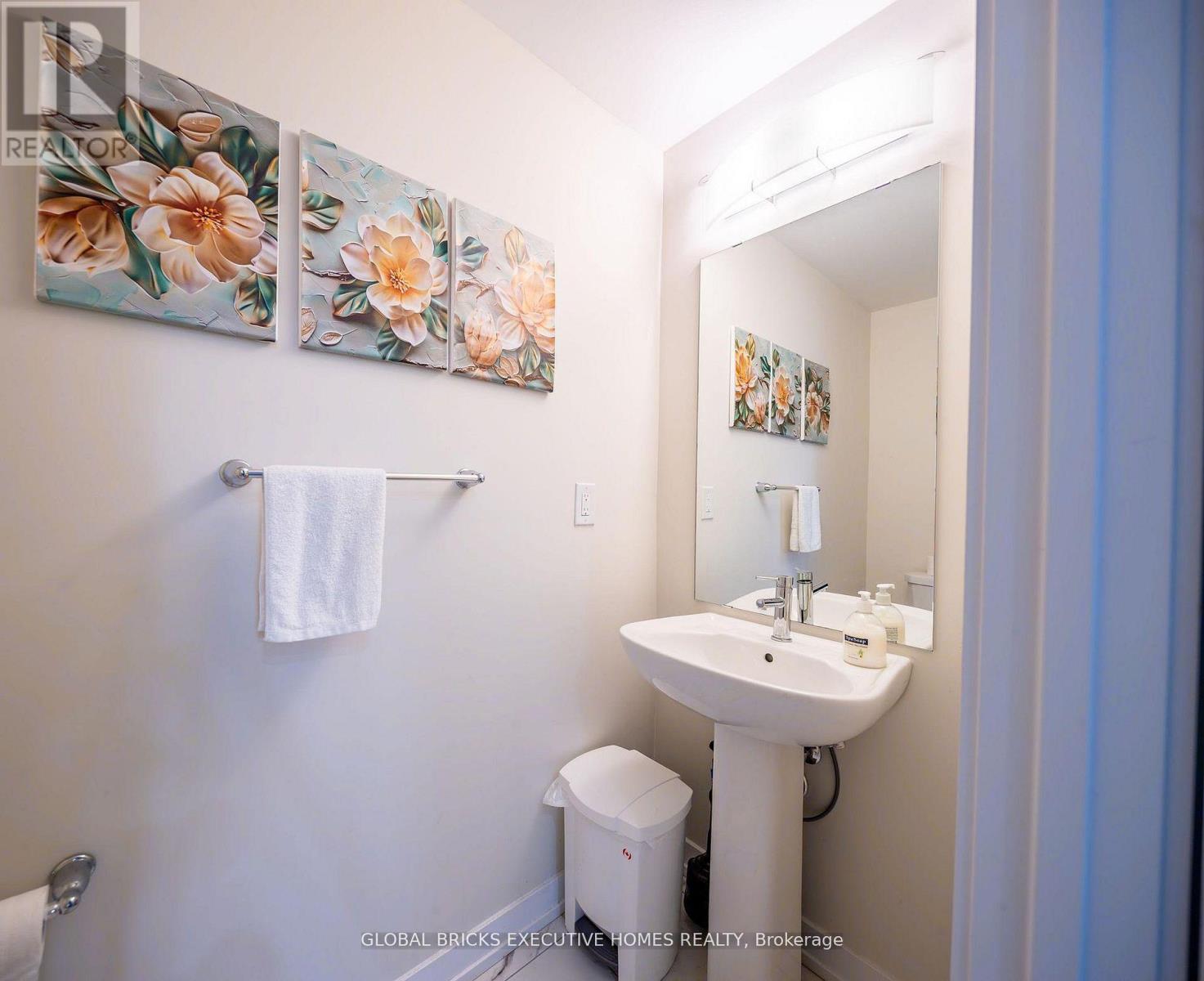 91 HIGGINS AVENUE - 12