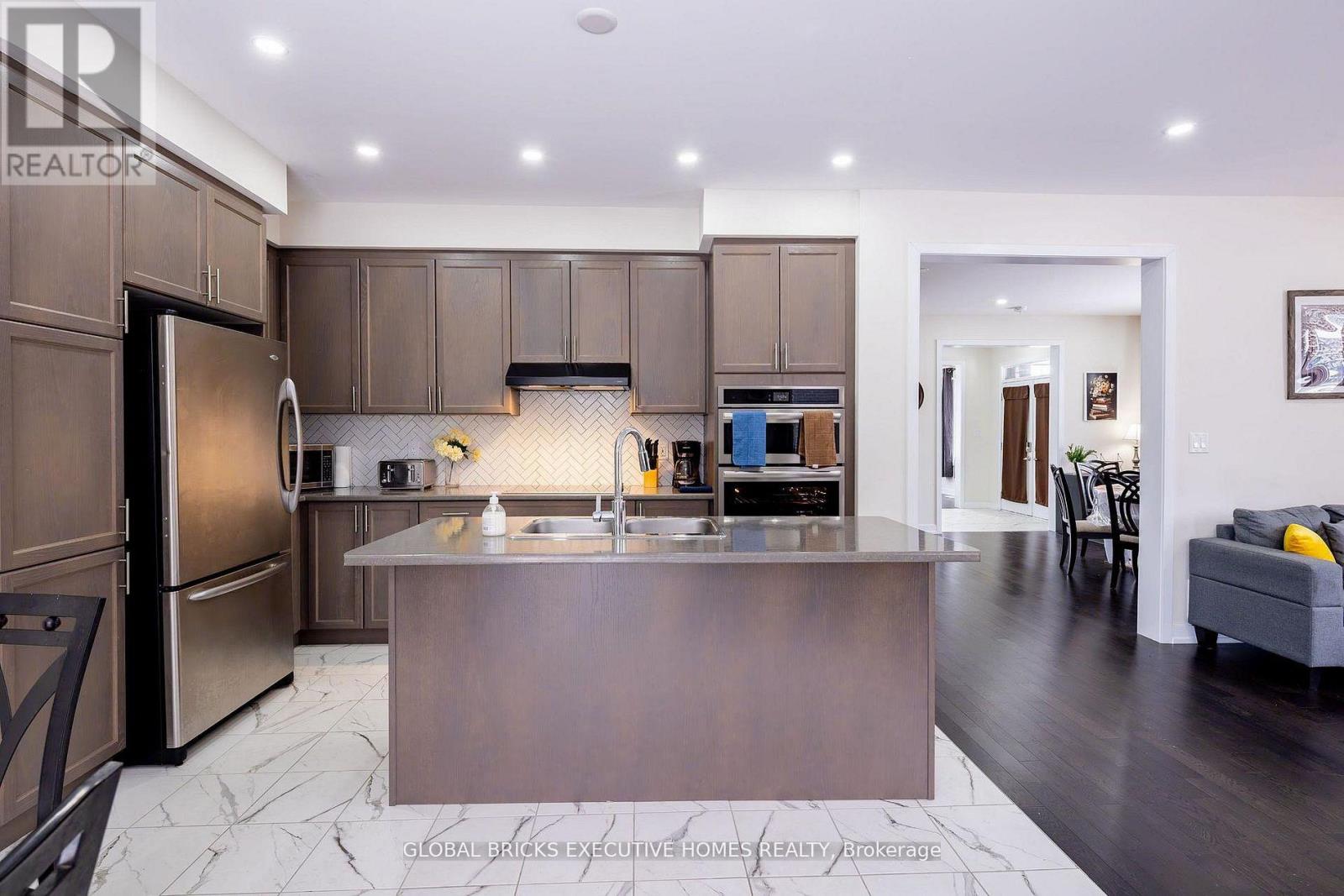 91 HIGGINS AVENUE - 5