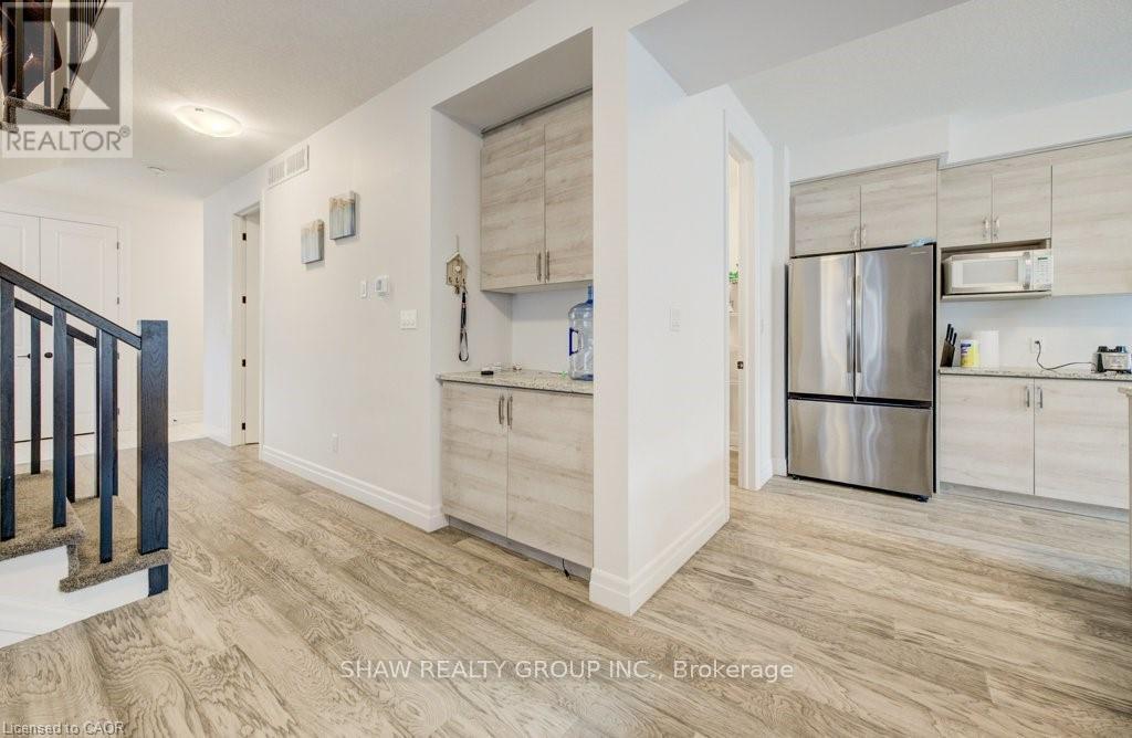 #19 32 FAITH STREET - 11