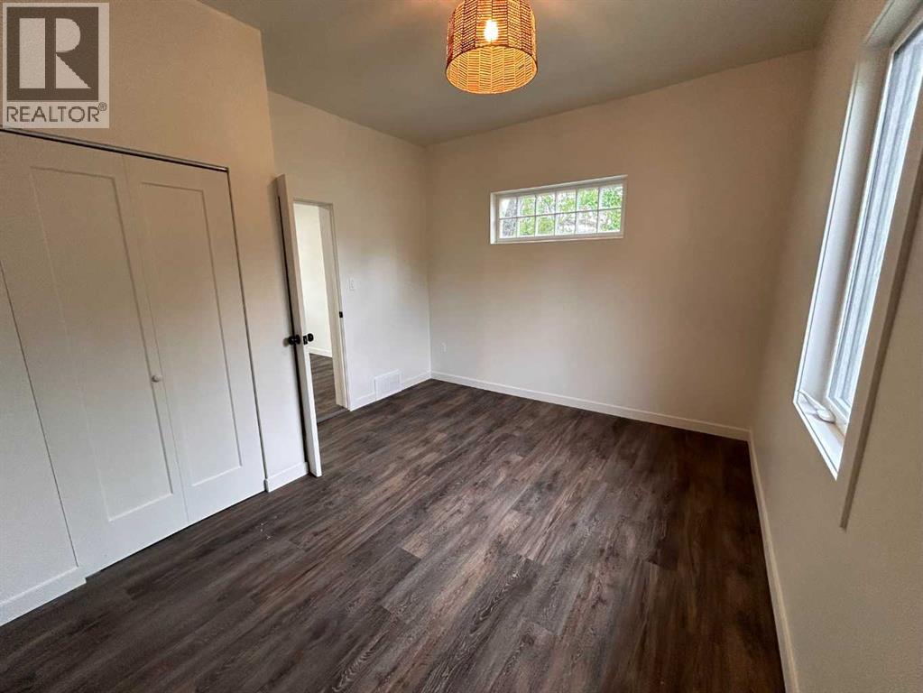 10826 103A Street - 21
