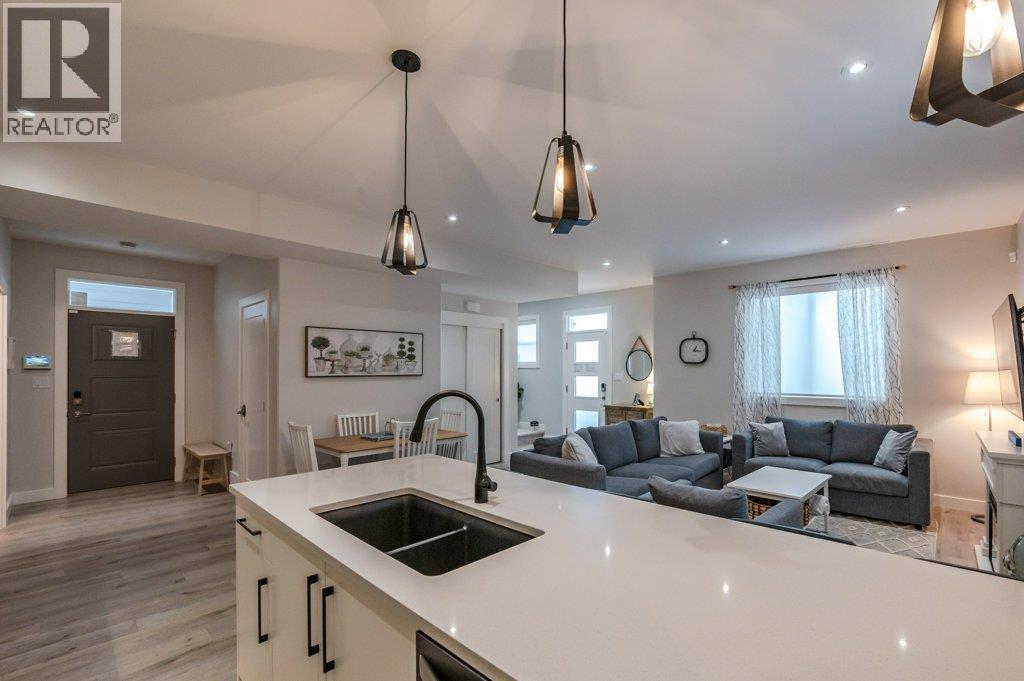 535 WESTMINSTER Avenue W Unit# 102, Penticton