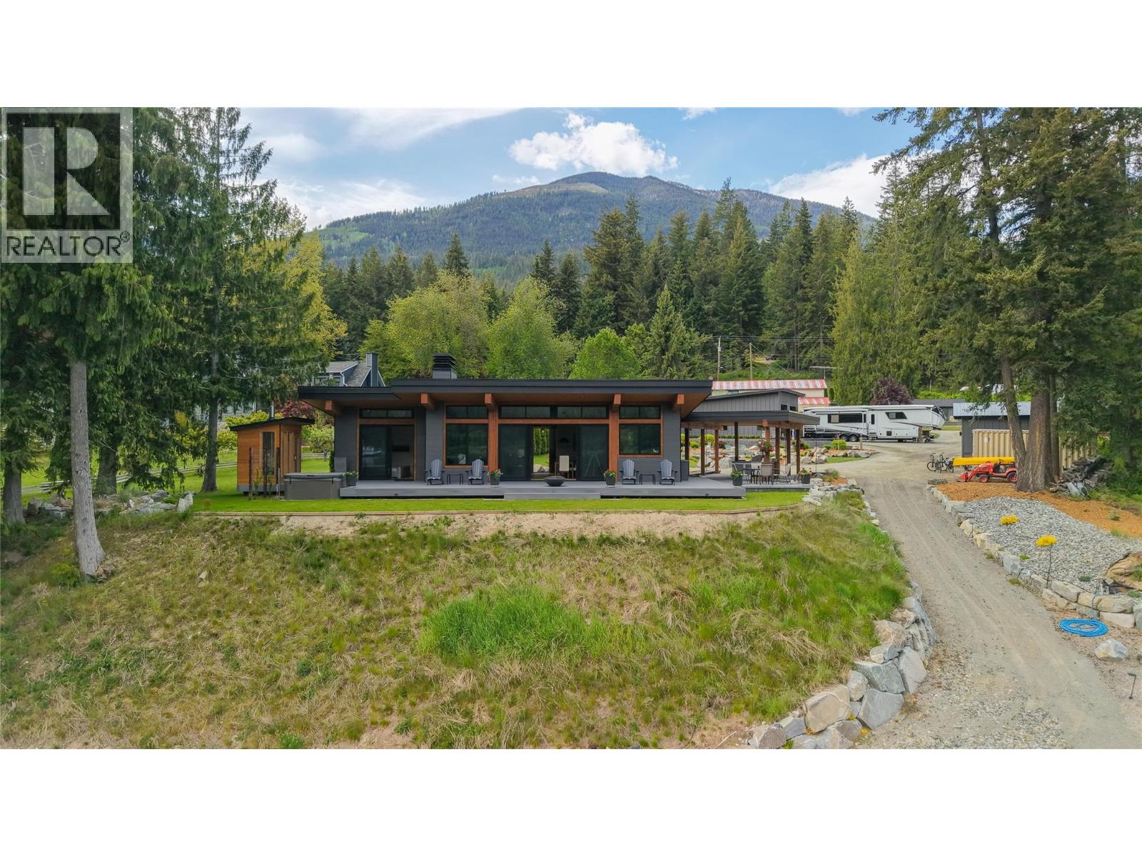 7642 Highway 3A - 5