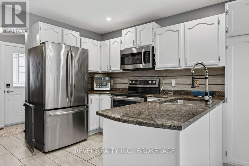 1278 HUMBERSIDE DRIVE - 14