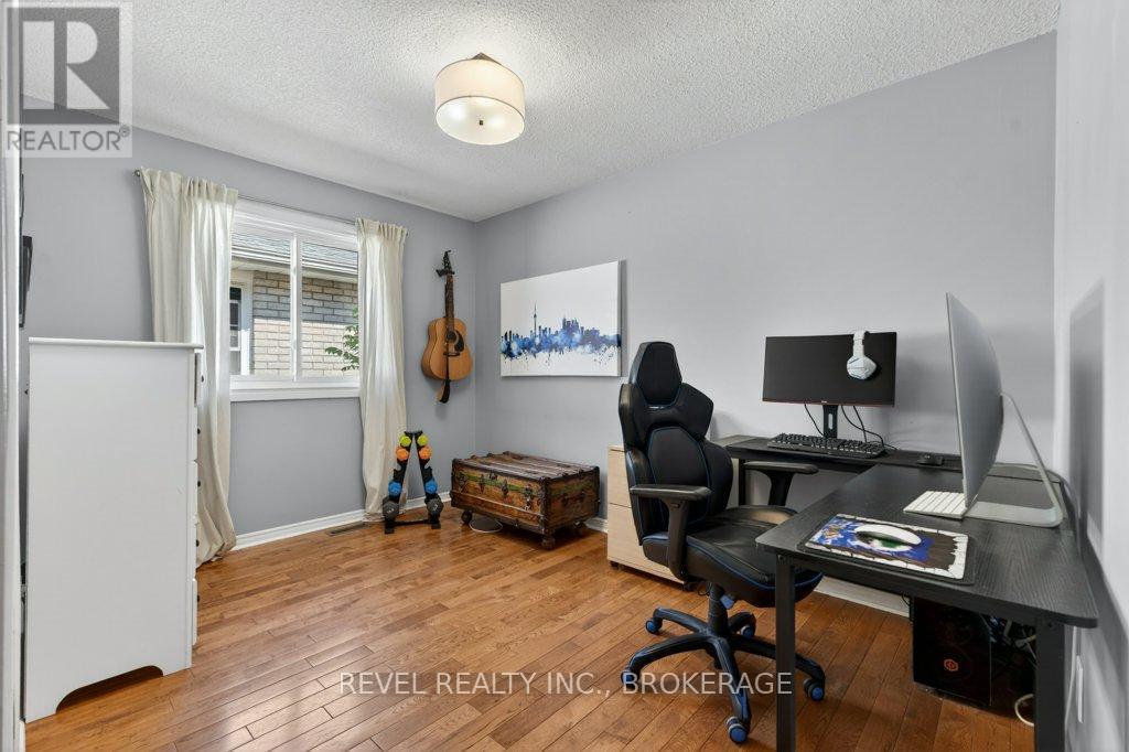 1278 HUMBERSIDE DRIVE - 25