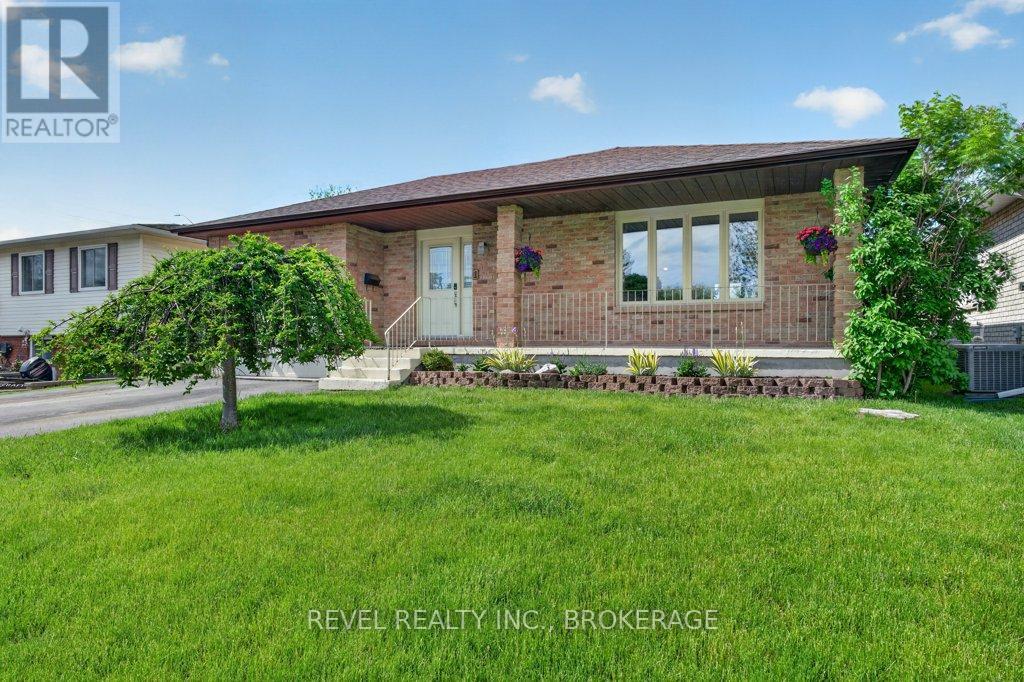 1278 HUMBERSIDE DRIVE - 3