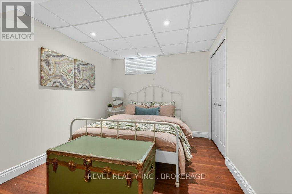 1278 HUMBERSIDE DRIVE - 31