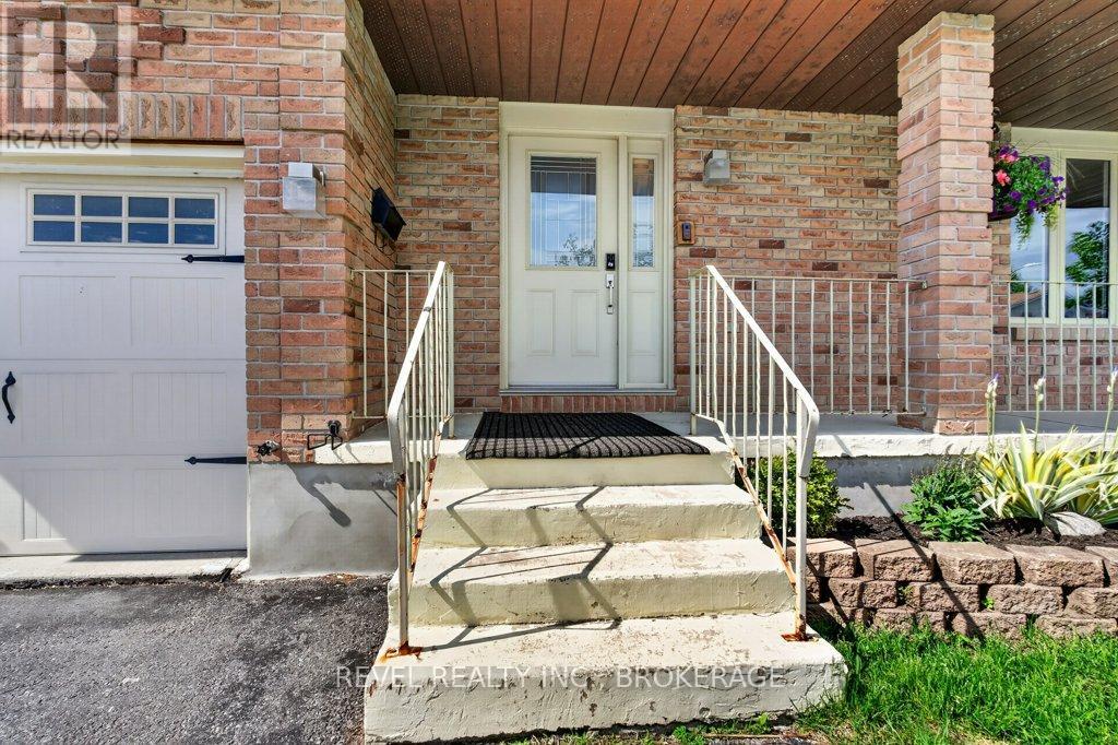1278 HUMBERSIDE DRIVE - 5