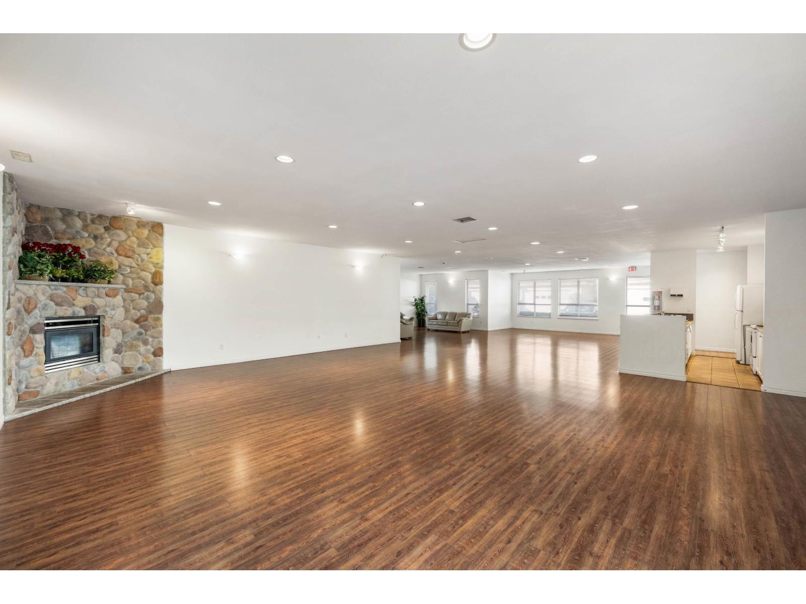 57 13918 58 AVENUE, Surrey