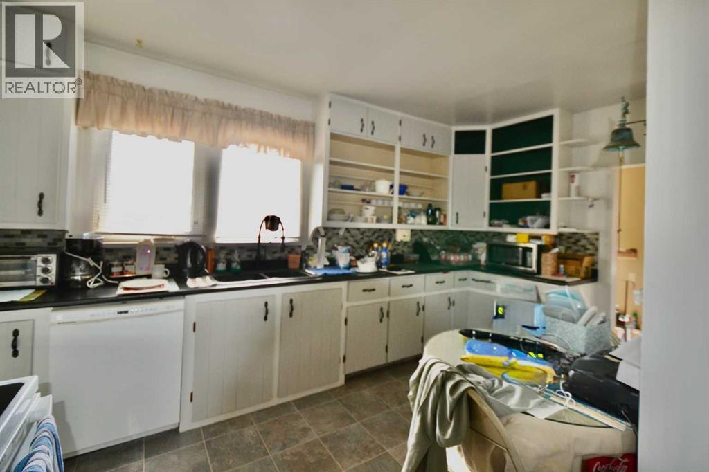 308 Walsh Avenue — photo 18