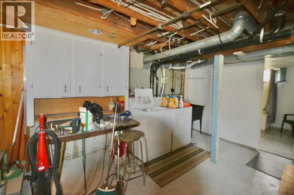 308 Walsh Avenue — photo 25