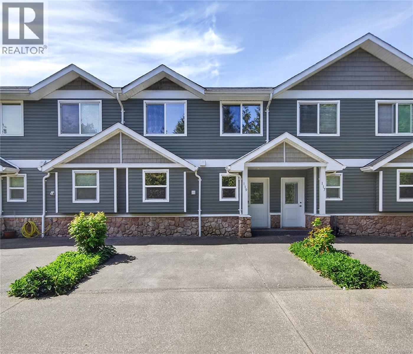 #119 170 Centennial Dr - Image 2