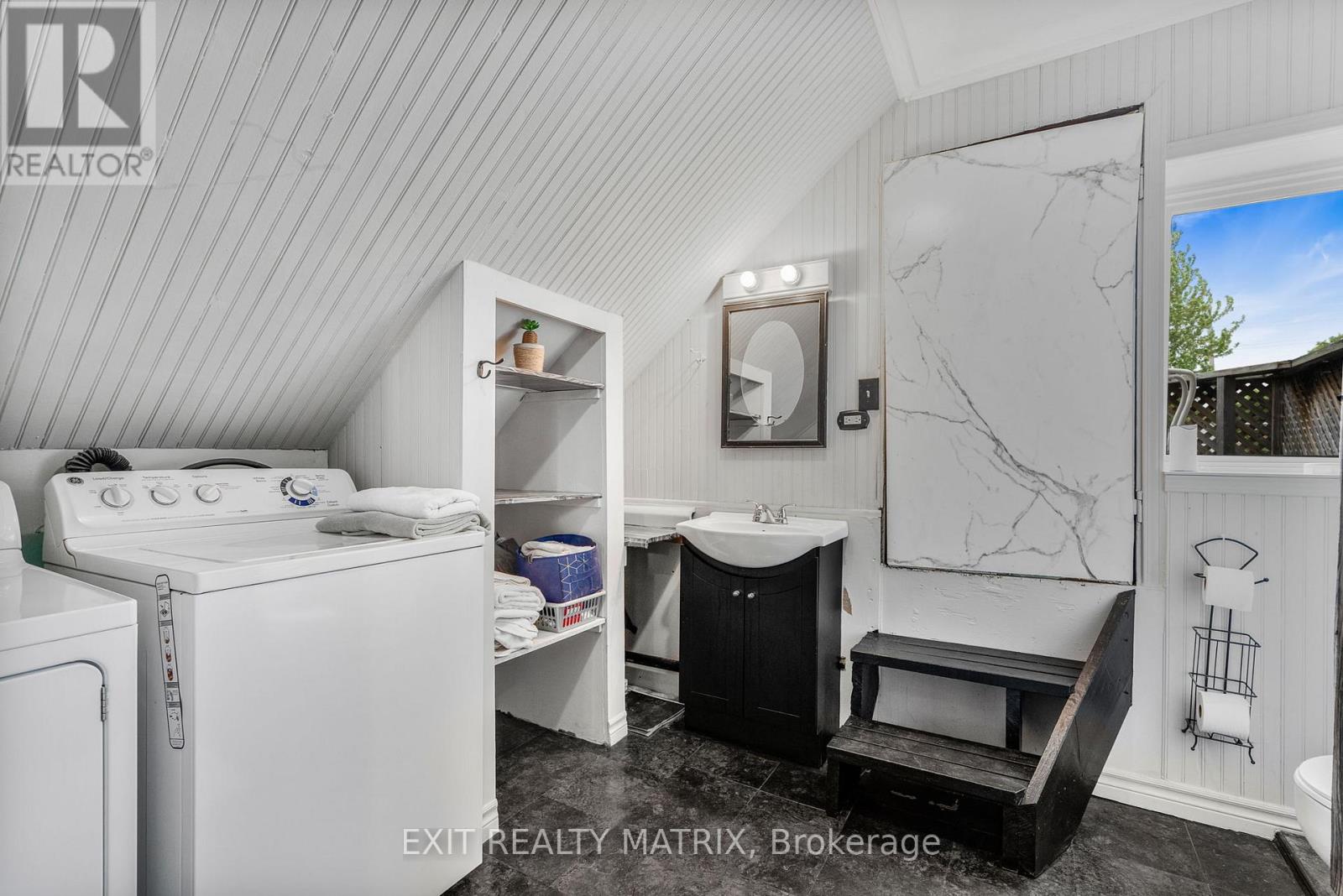 235-237 GUIGUES AVENUE - 25