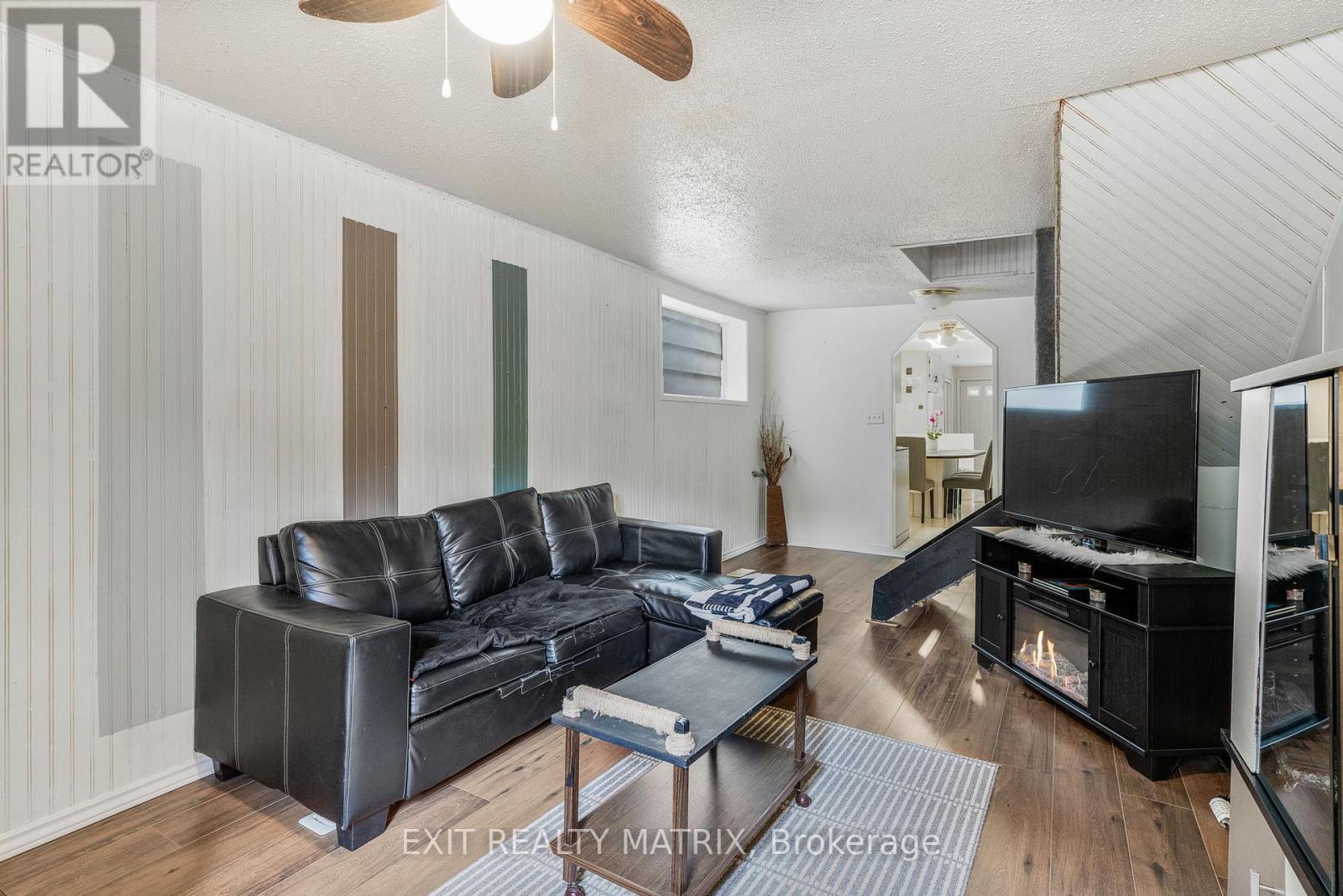 235-237 GUIGUES AVENUE - 5