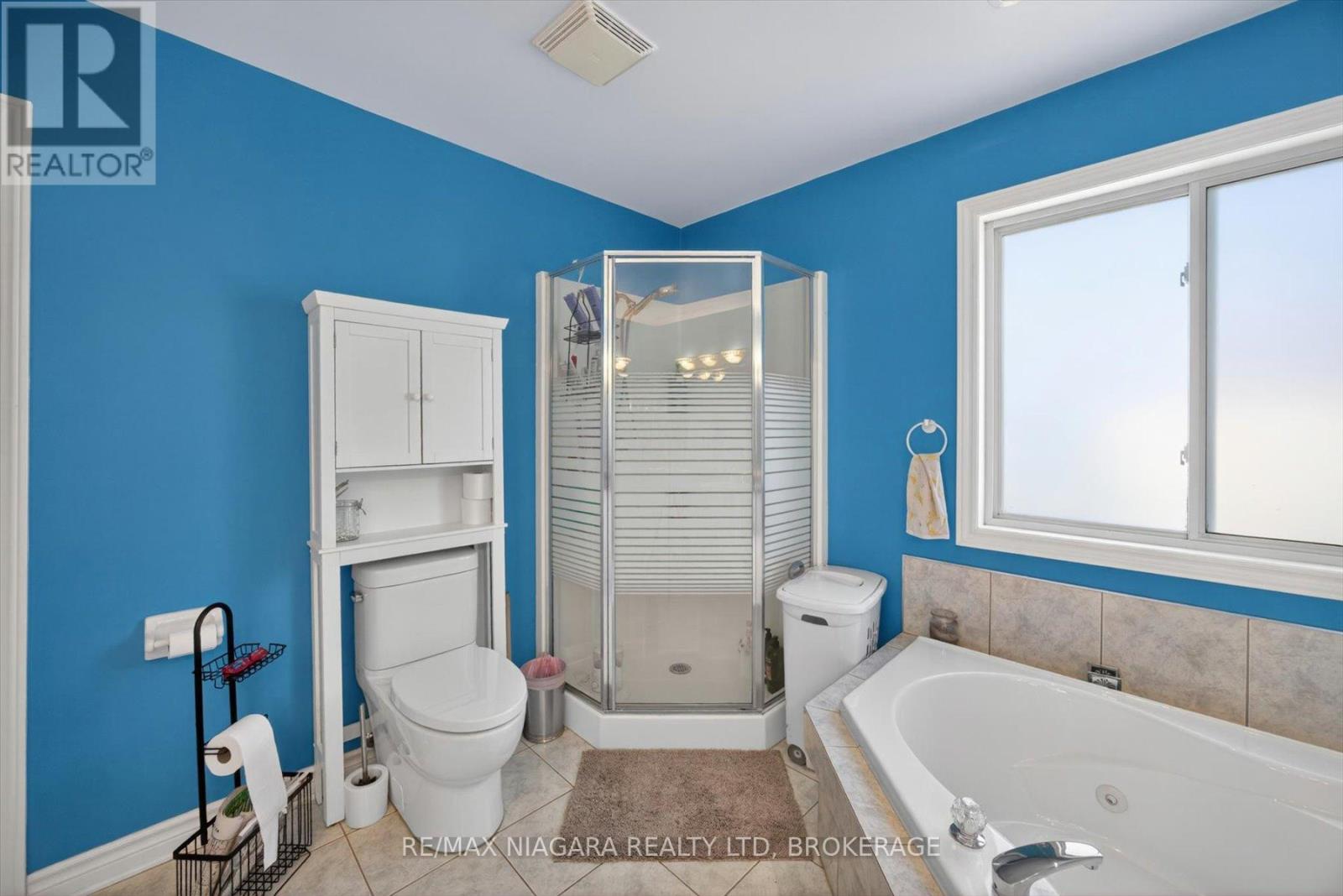 4457 KATHLEEN CRESCENT - 15
