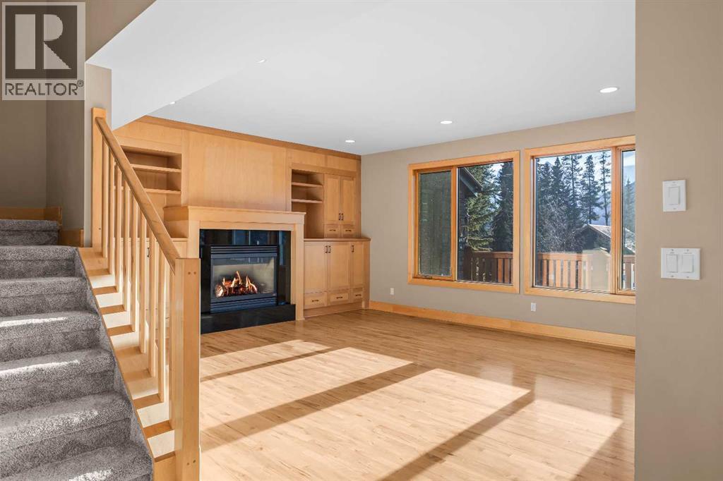 #4 124 Silvertip Ridge - 30