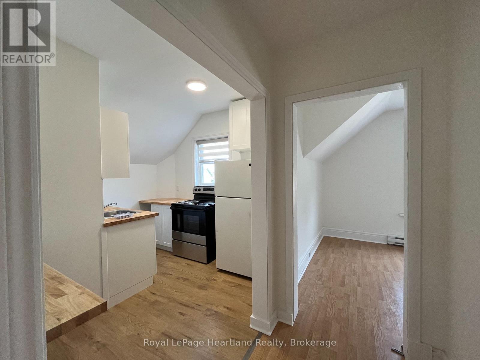 130-A SOUTH STREET S