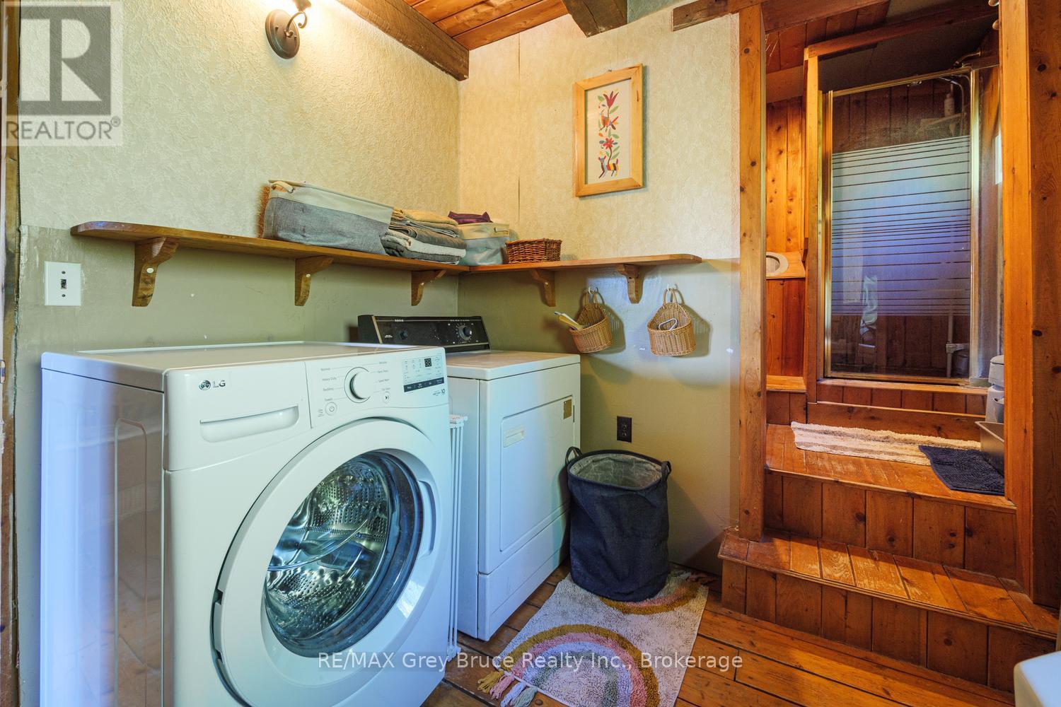 127 CRAWFORD DRIVE - 32