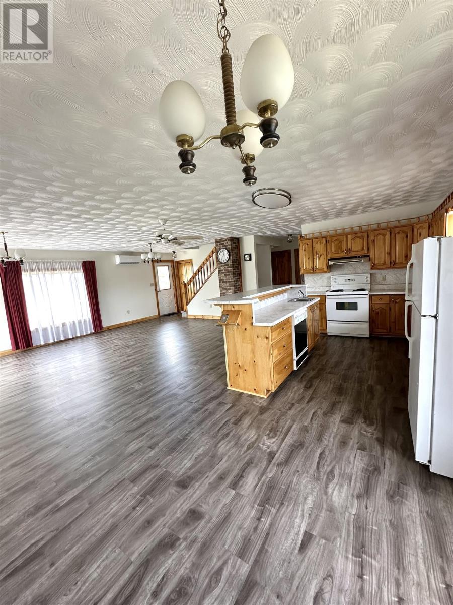 358 COUNTY LINE Road - 12