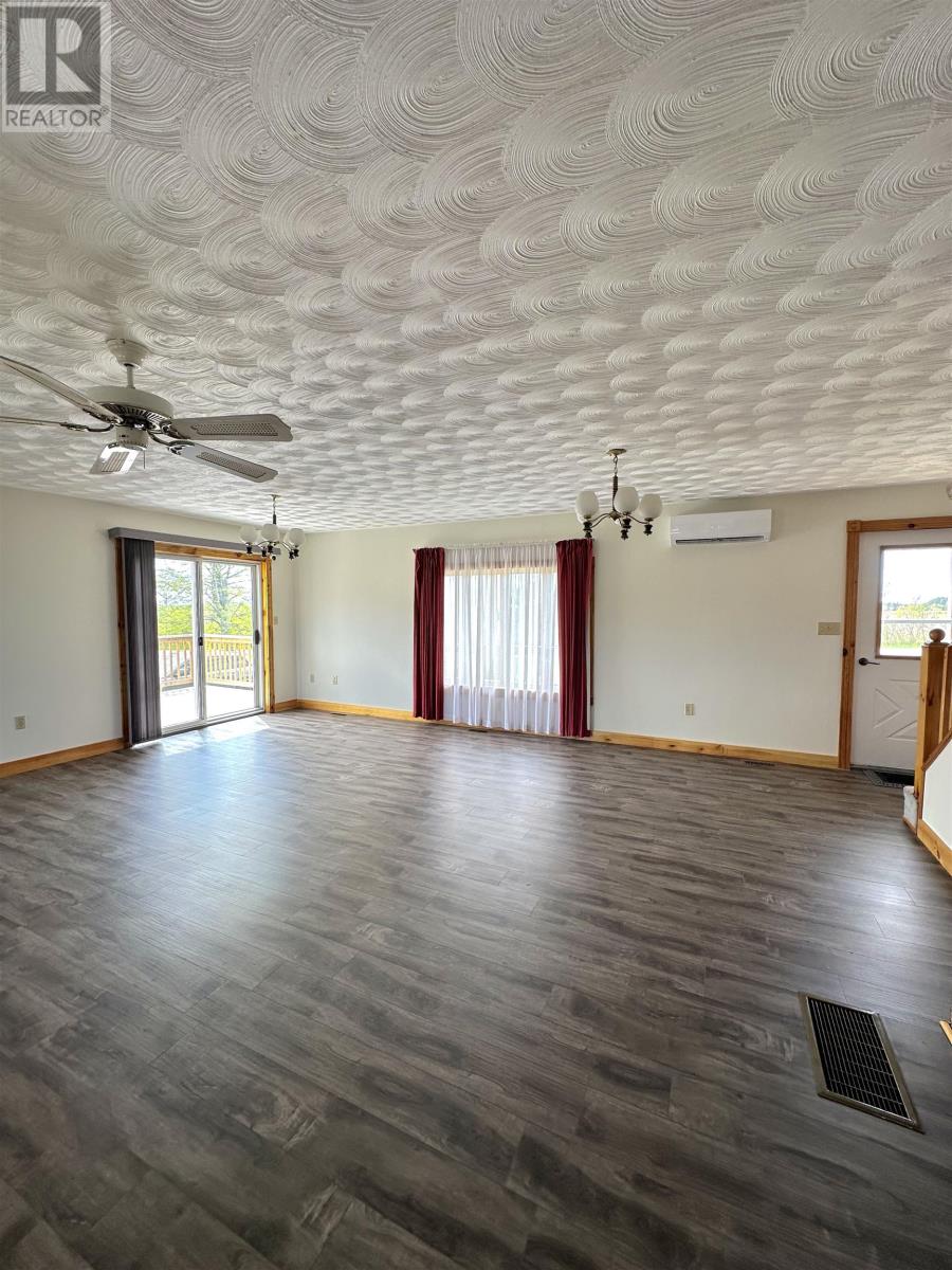 358 COUNTY LINE Road - 9
