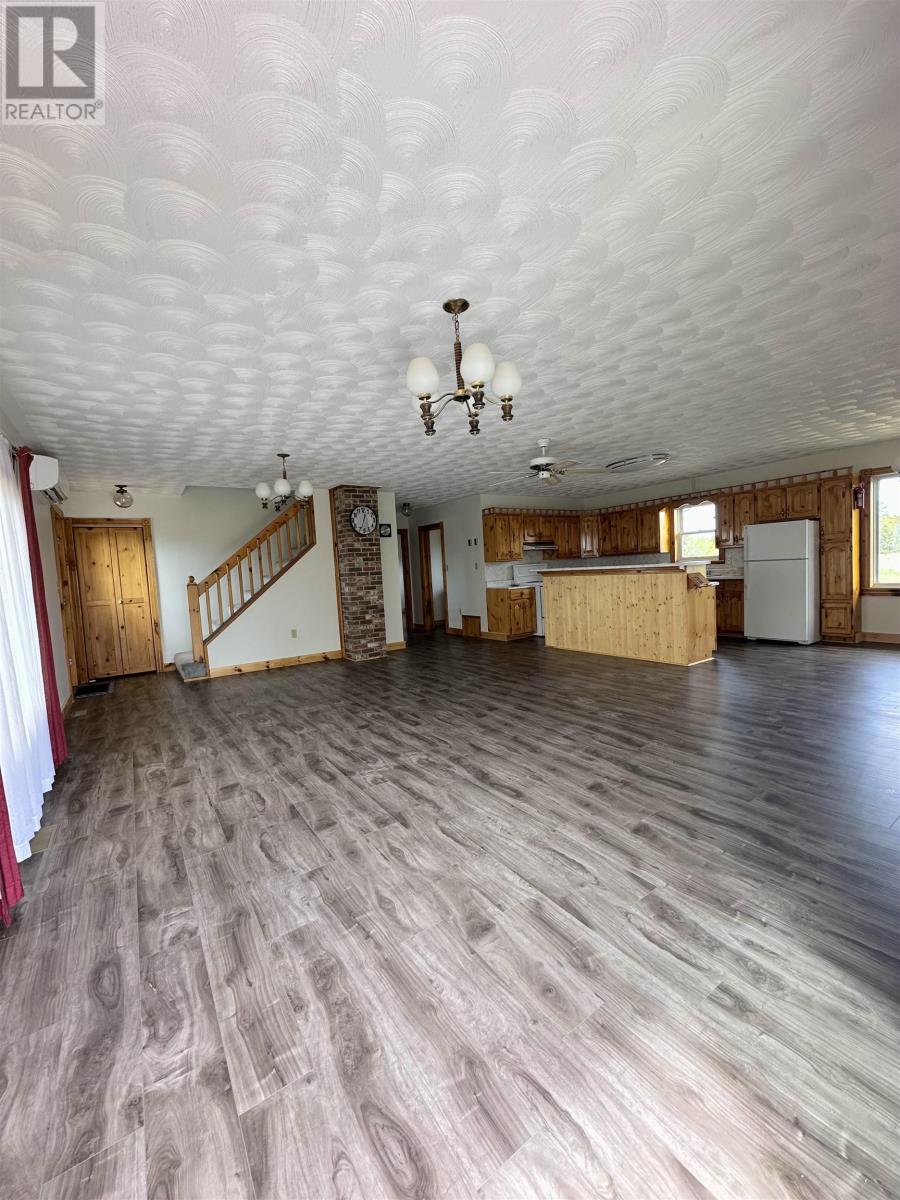 358 COUNTY LINE Road - 8