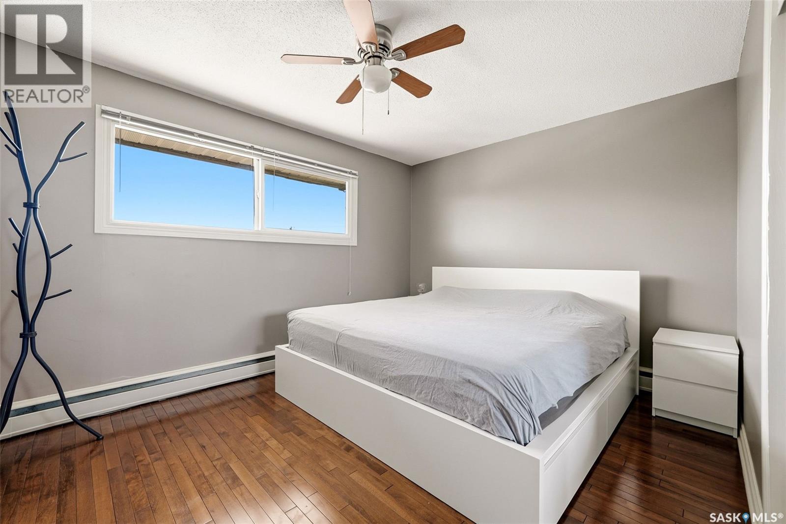 #23 1811 8th AVENUE N - 14