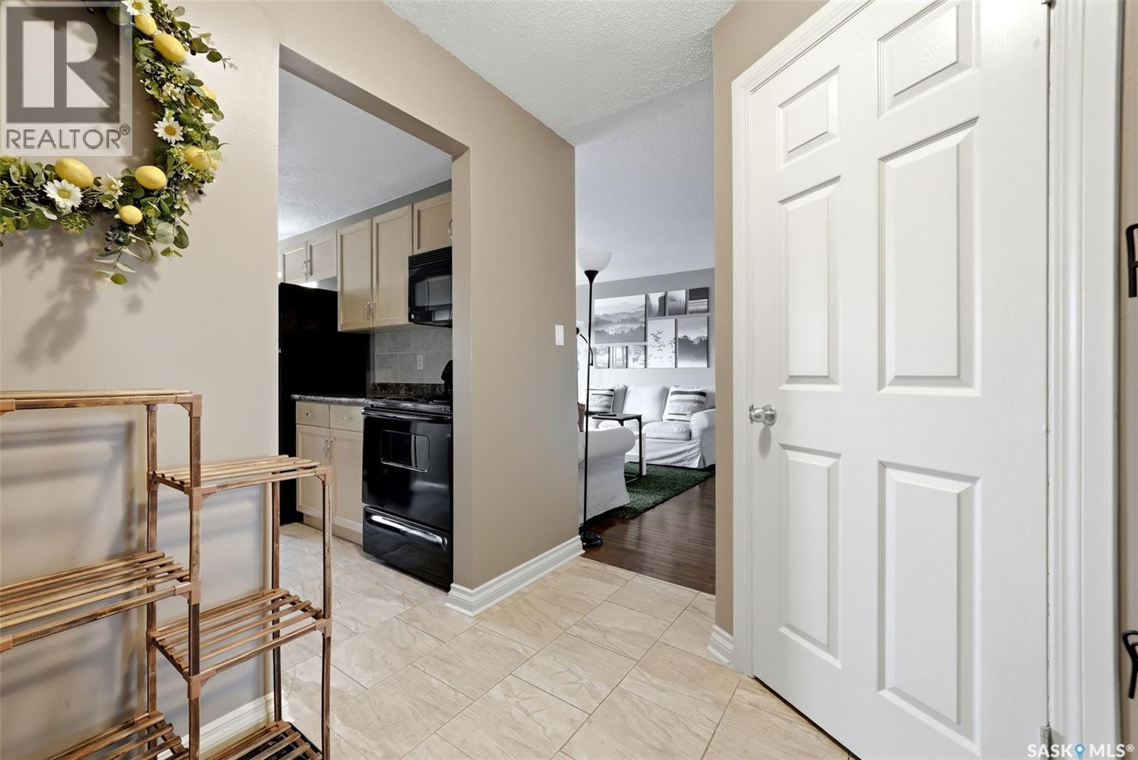 #23 1811 8th AVENUE N - 3