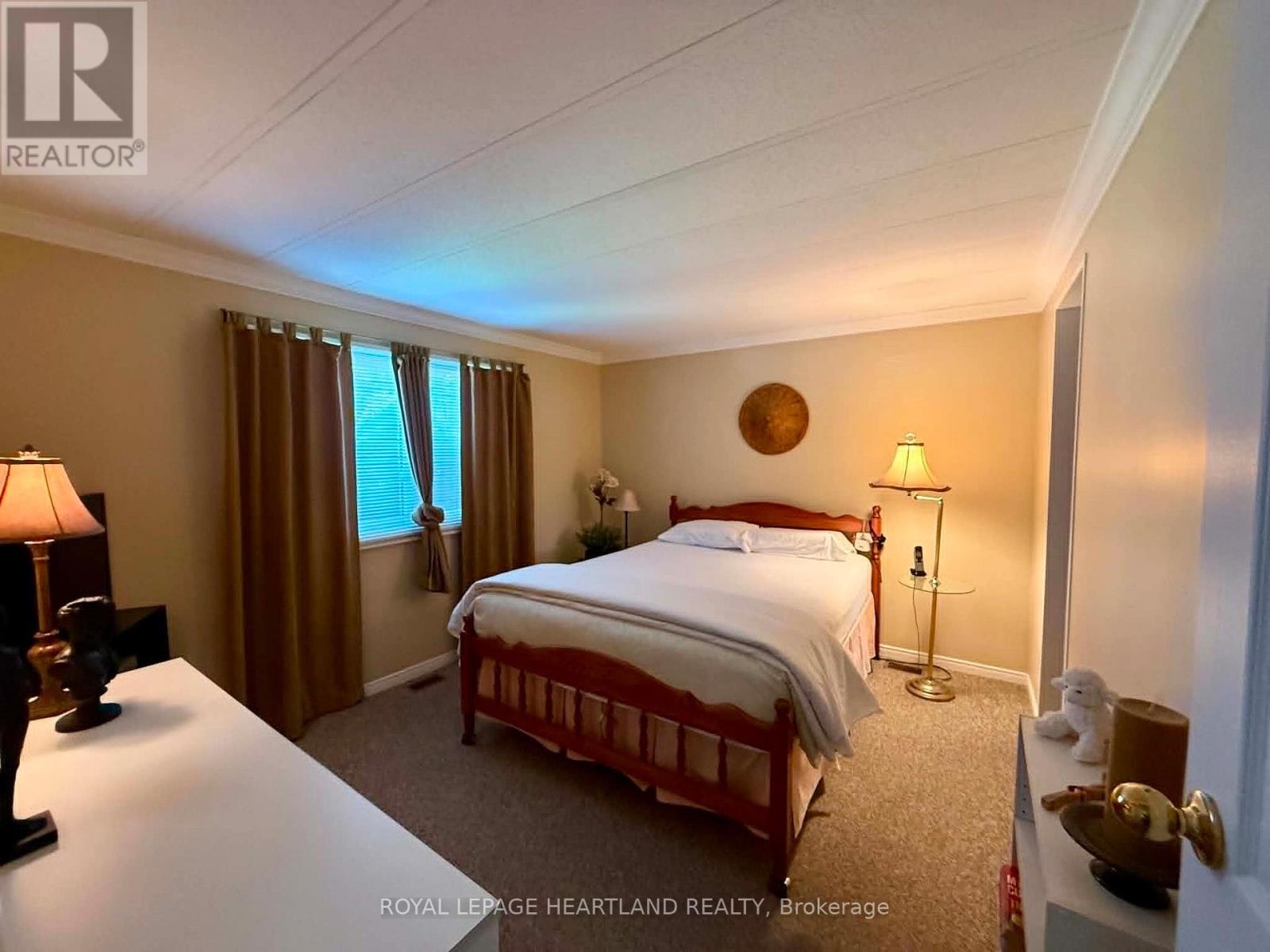 274 MONTEREY PARK - 28