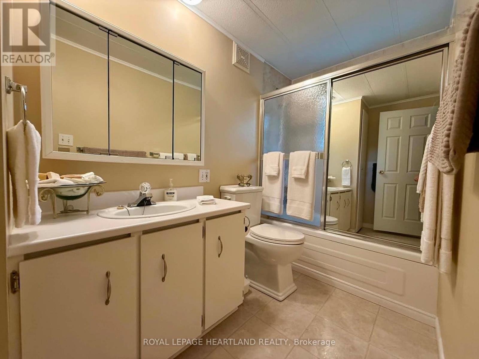 274 MONTEREY PARK - 34