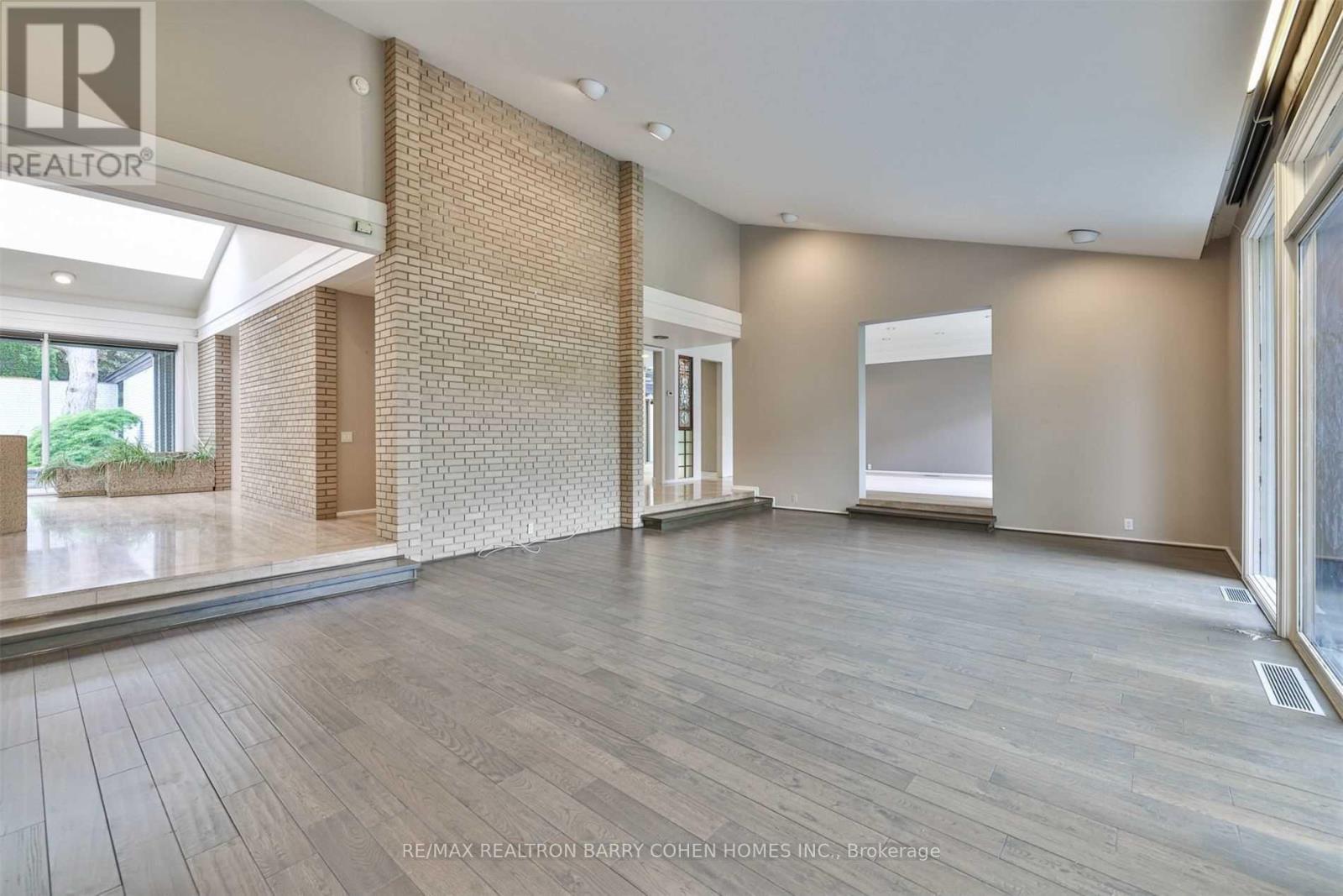14 PARK LANE CIRCLE - 15
