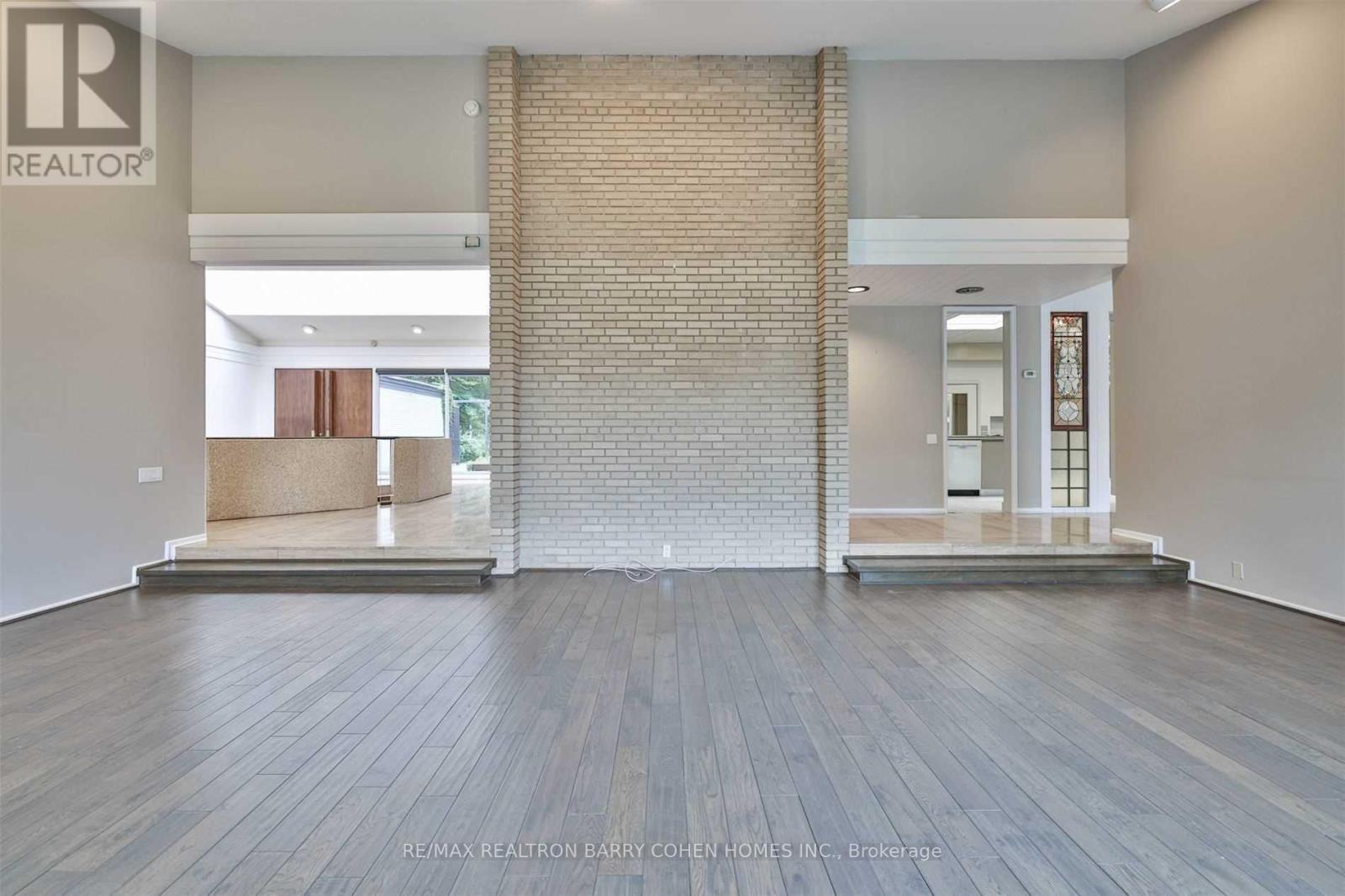 14 PARK LANE CIRCLE - 16