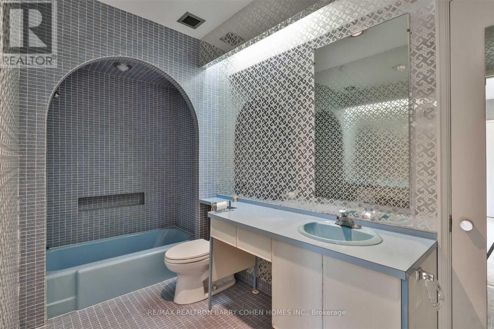 14 PARK LANE CIRCLE - 27