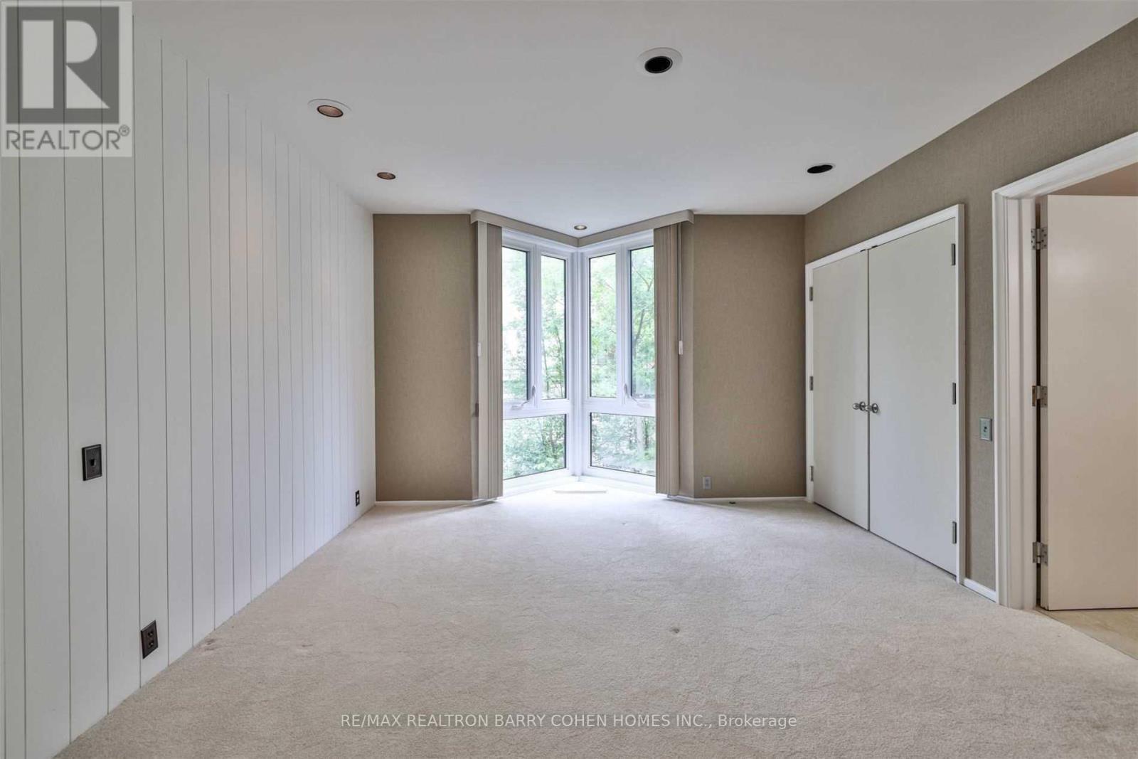 14 PARK LANE CIRCLE - 28