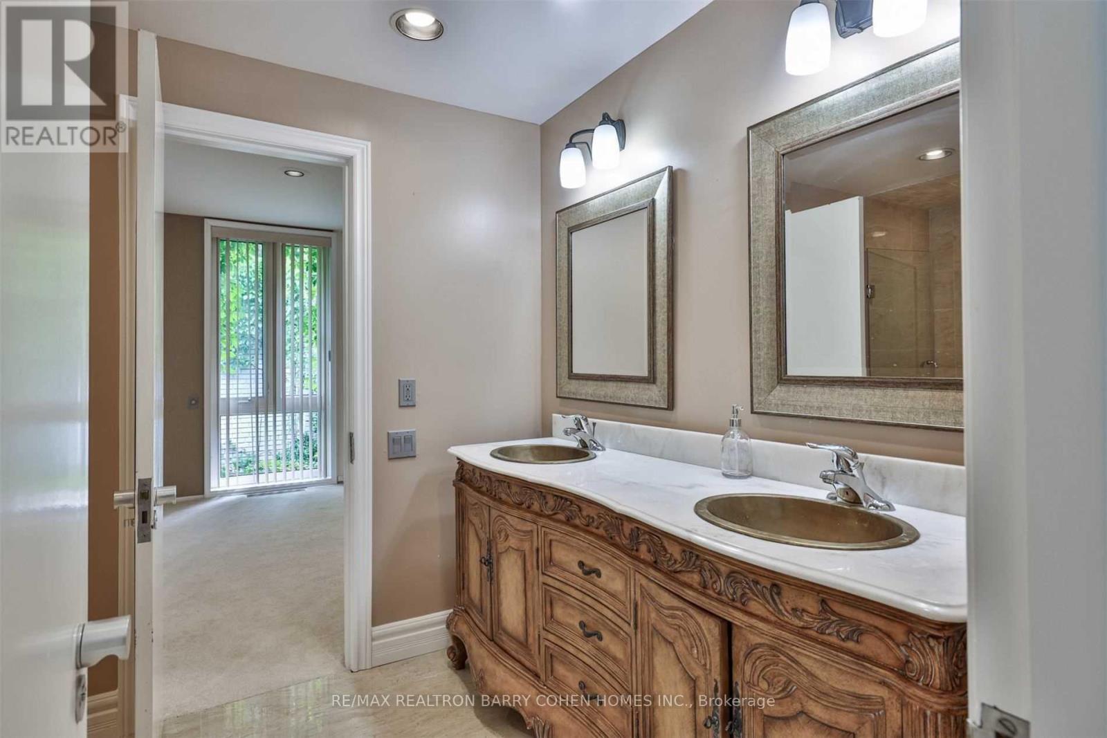 14 PARK LANE CIRCLE - 29