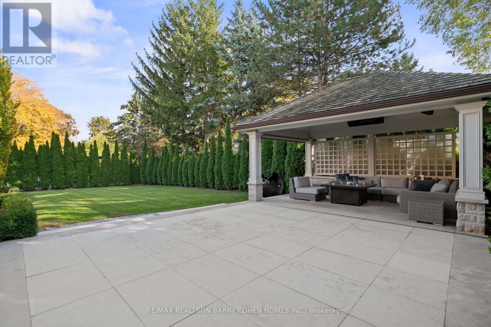 143 HIGHLAND CRESCENT - 44