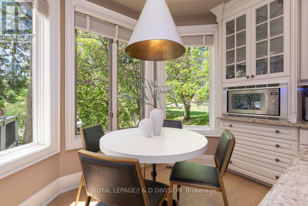 1022 SPADINA ROAD - 13