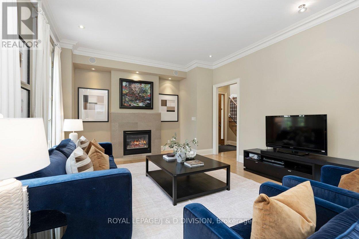 1022 SPADINA ROAD - 7