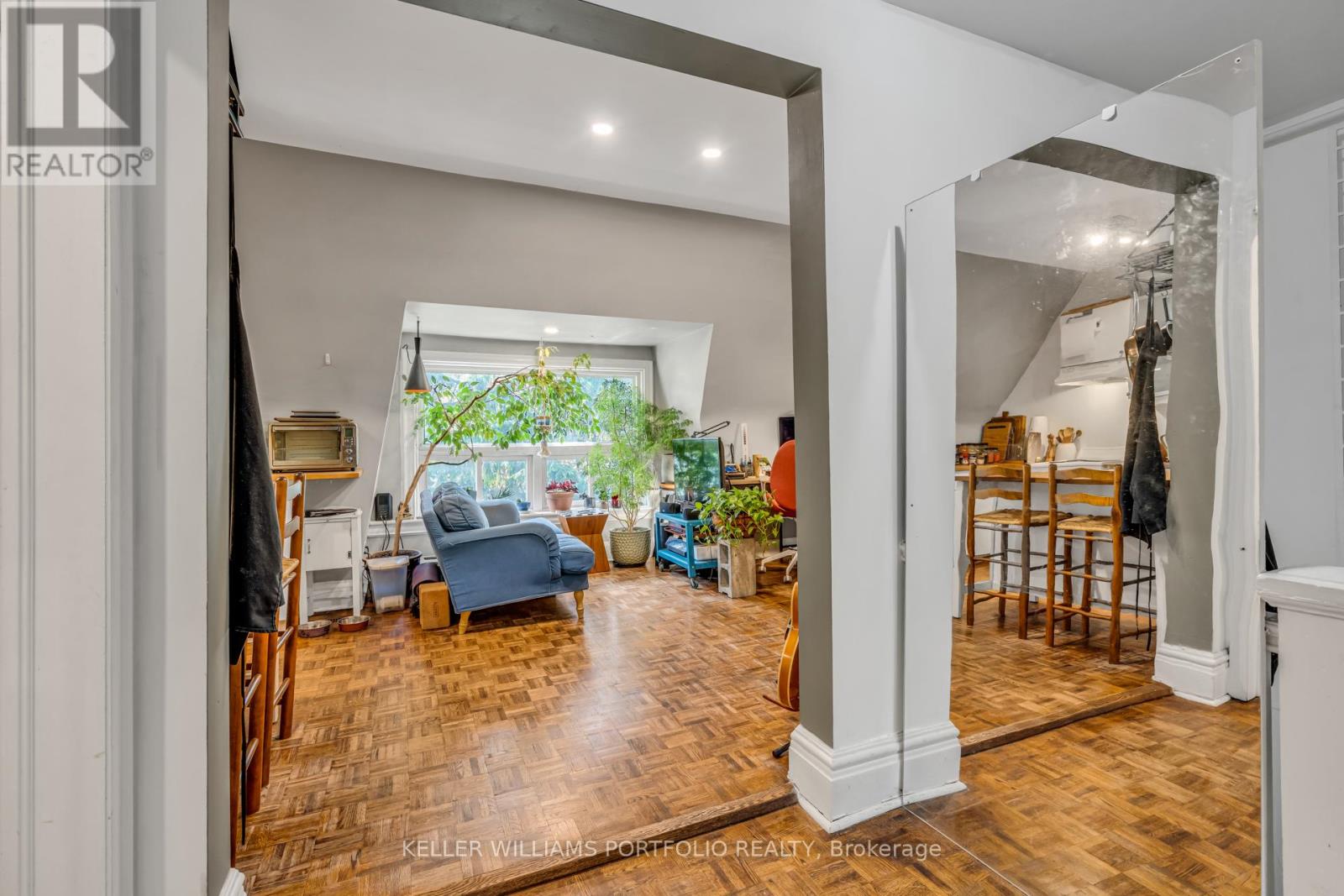 79 GORE VALE AVENUE - 22