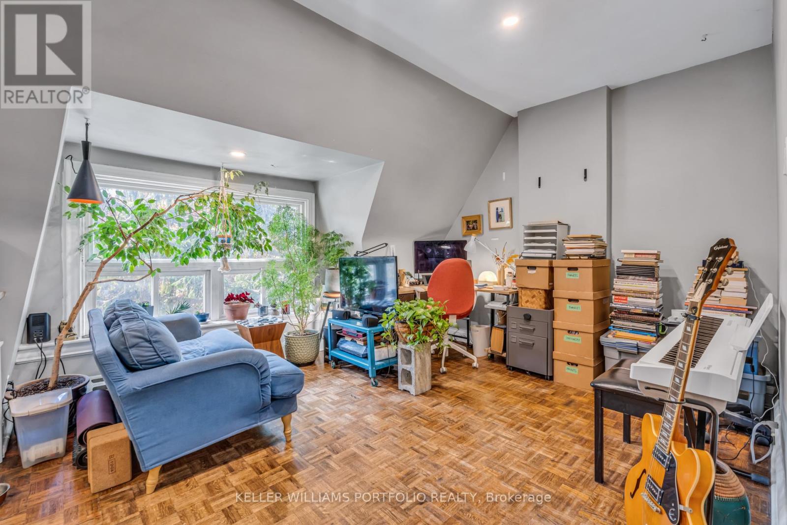 79 GORE VALE AVENUE - 23