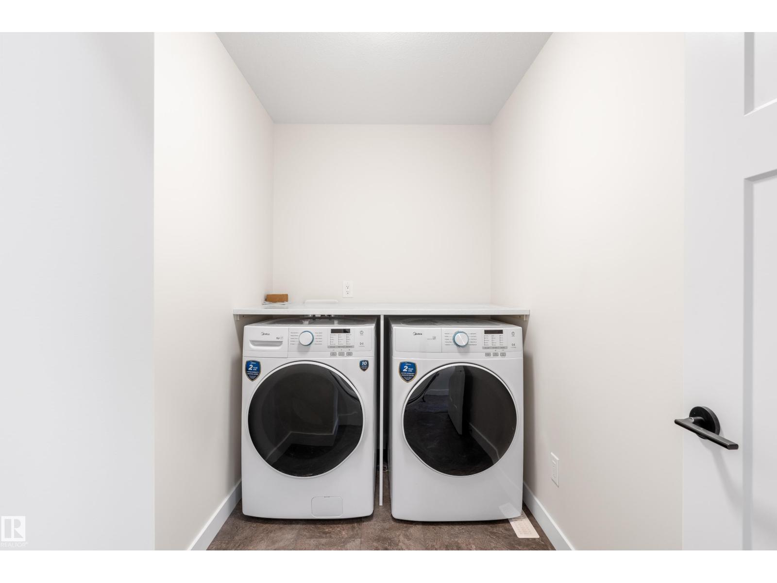 5121 53A AV — photo 32