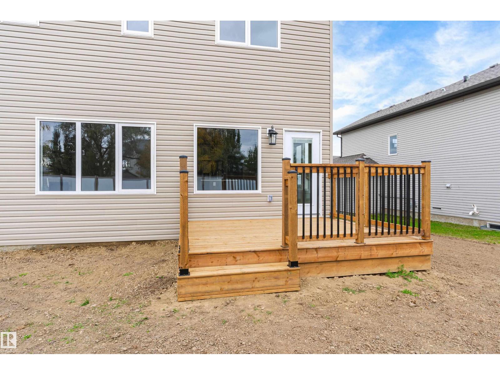 5121 53A AV — photo 52