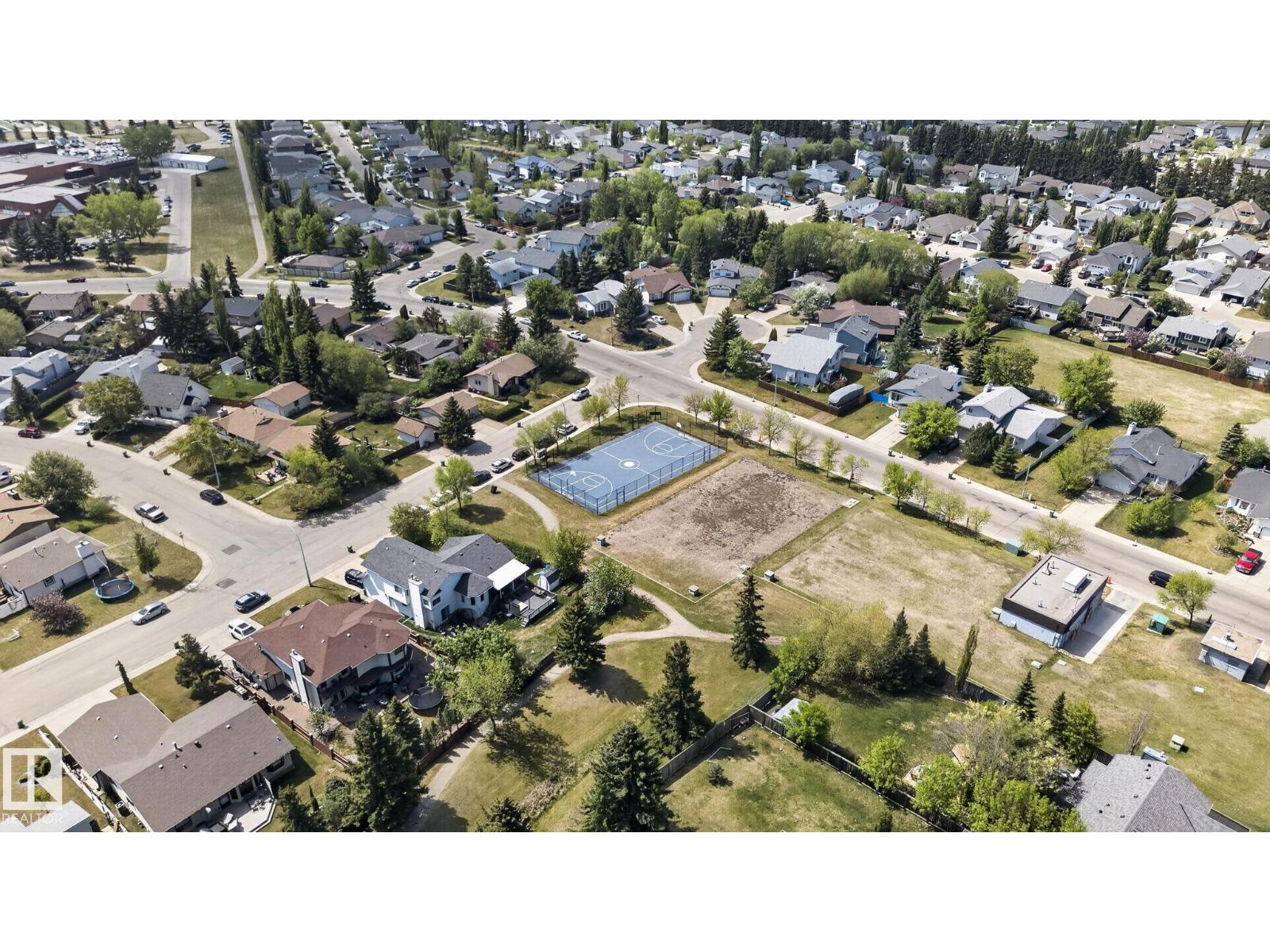 5511 51 AV — photo 9