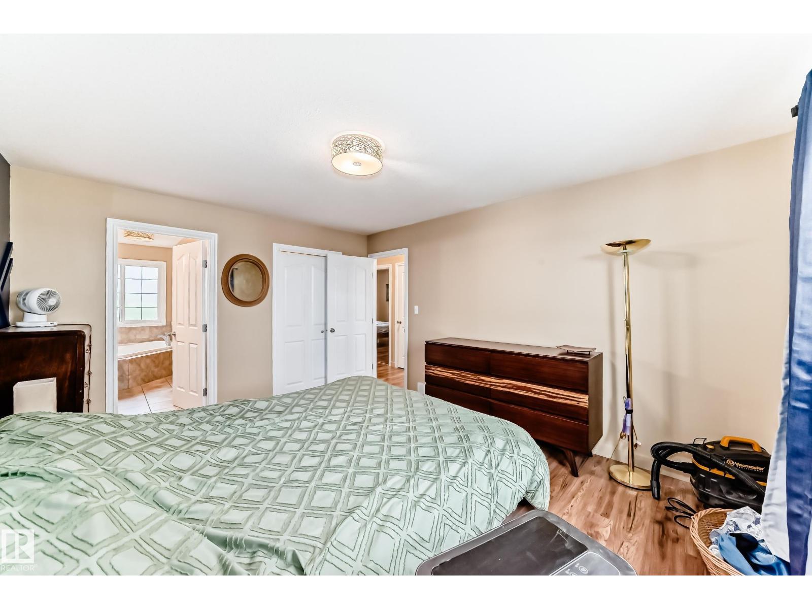 15529 47A ST NW - 20