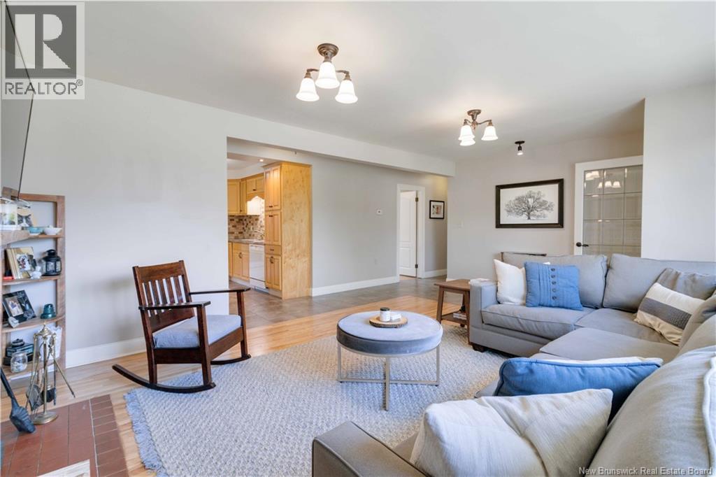 10 Shamrock Terrace - 11