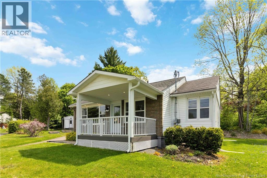 10 Shamrock Terrace - 32